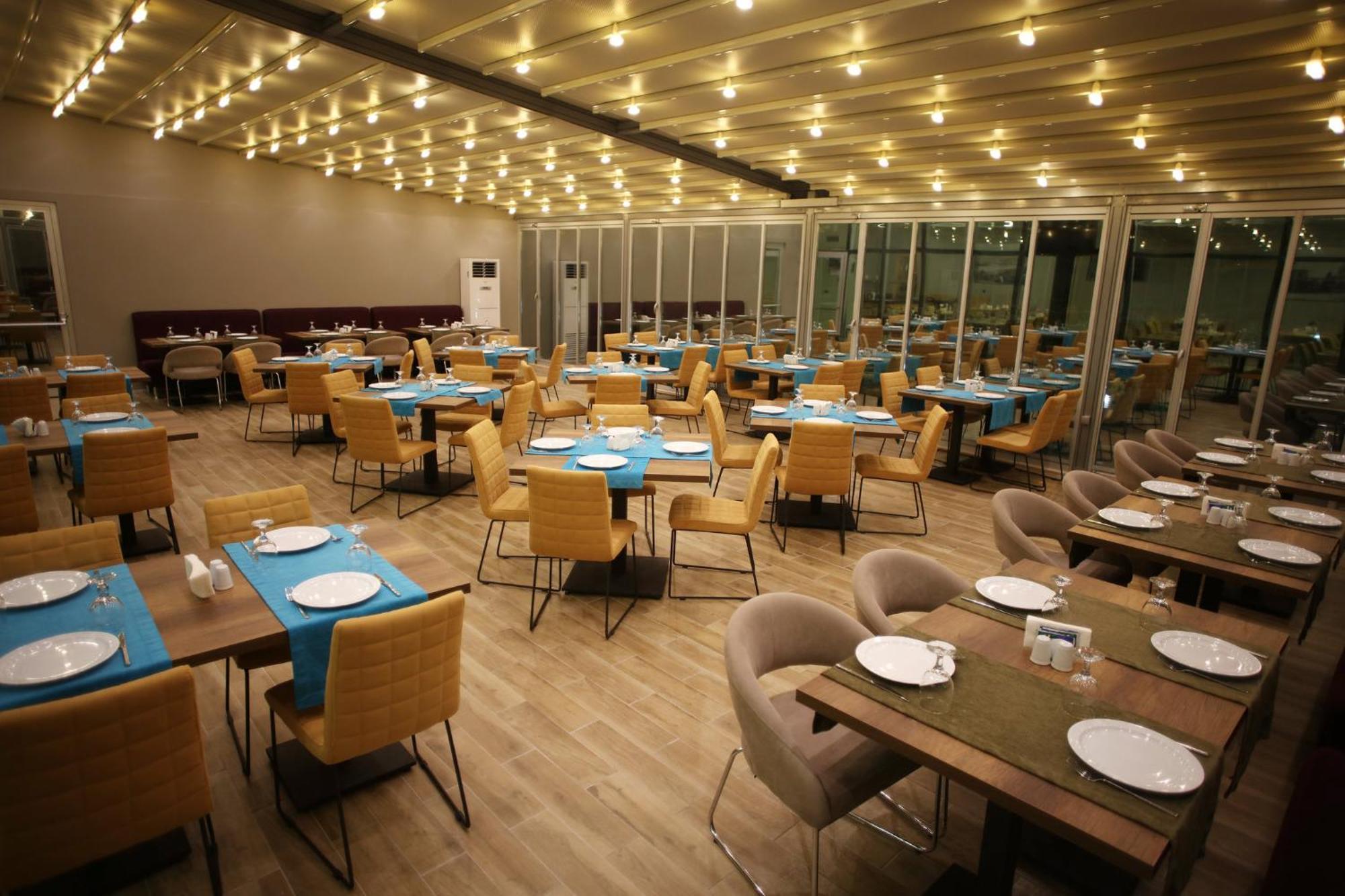 Holiday Inn Express Manisa-West By Ihg Екстер'єр фото
