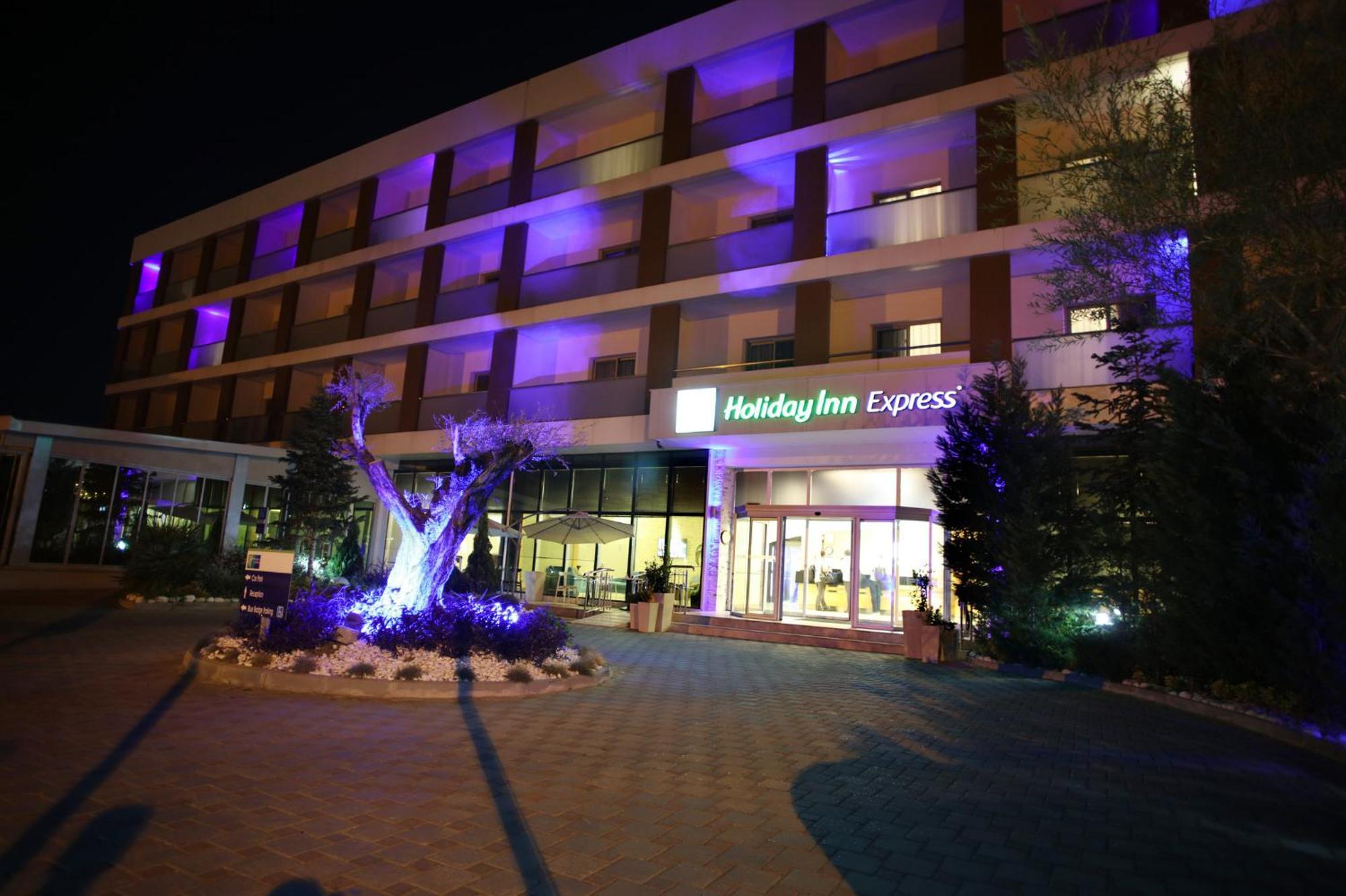 Holiday Inn Express Manisa-West By Ihg Екстер'єр фото