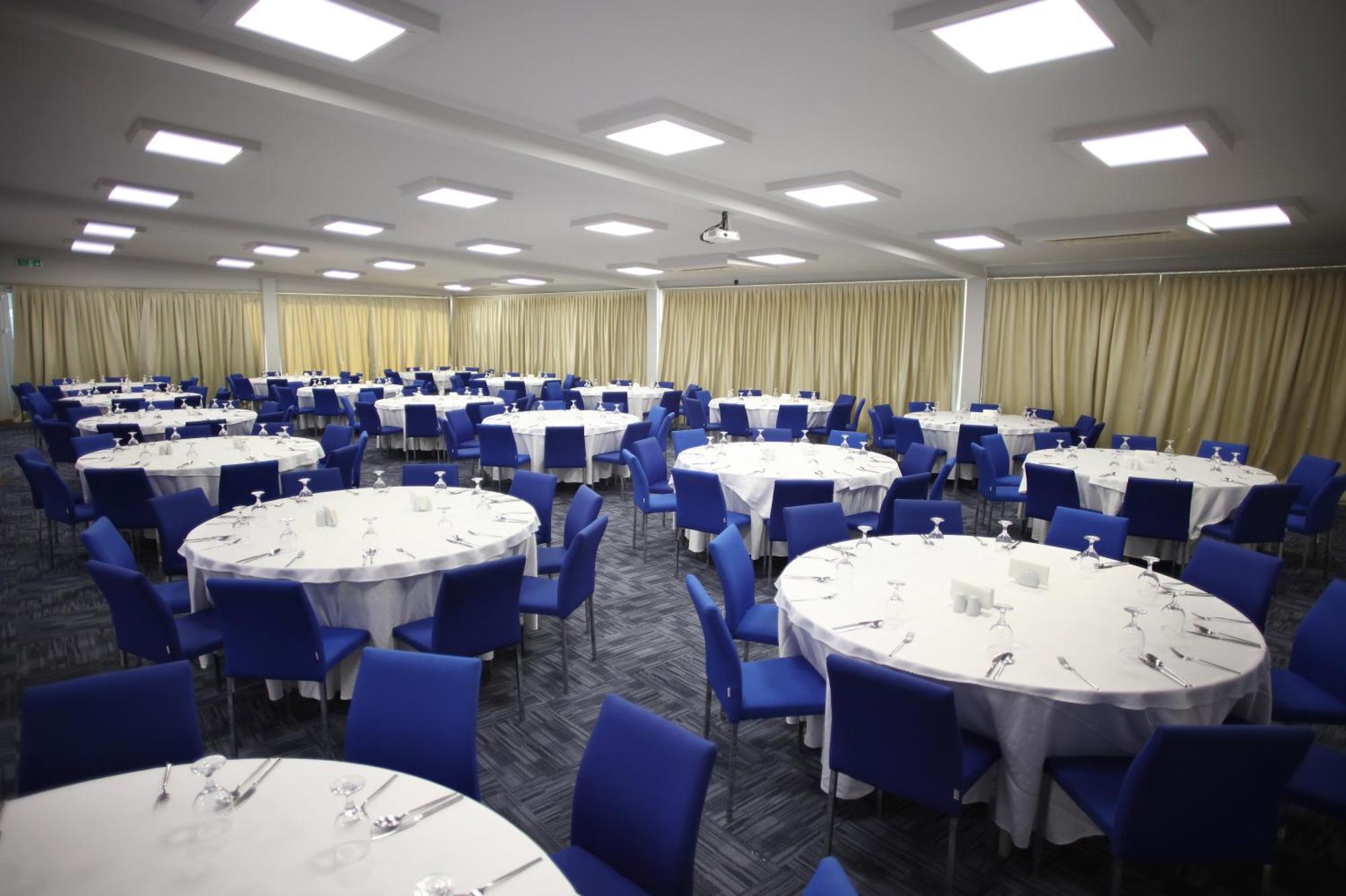 Holiday Inn Express Manisa-West By Ihg Екстер'єр фото