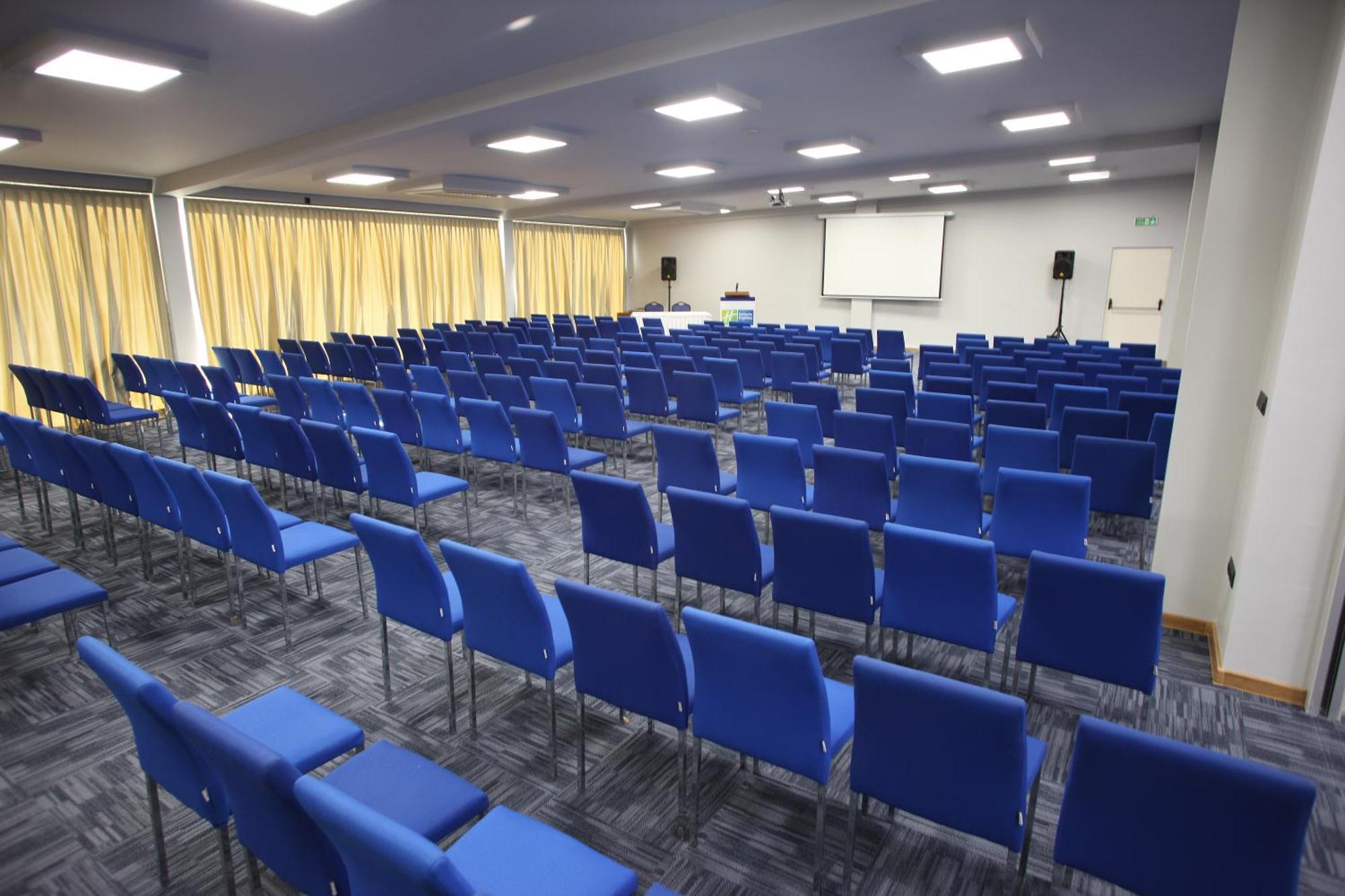 Holiday Inn Express Manisa-West By Ihg Екстер'єр фото
